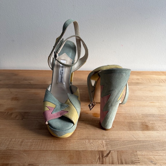 Zia Allsorts Platform Shoes by Terry De Havilland - Picture 4 of 6